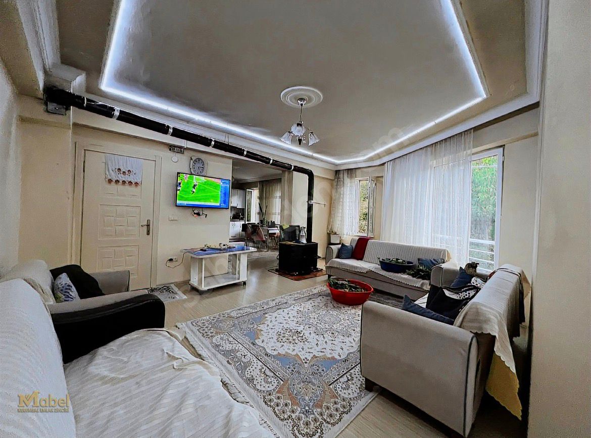 MABELDEN ŞEREFİYE MAHALLESİNDE SATILIK 3+1 GENİŞ DAİRE